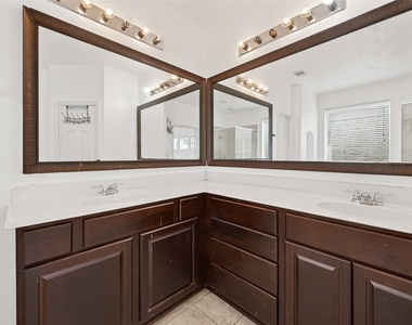 5519 Jay Thrush Drive - Photo Thumbnail 25