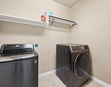 5519 Jay Thrush Drive - Photo Thumbnail 30