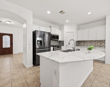 5519 Jay Thrush Drive - Photo Thumbnail 9