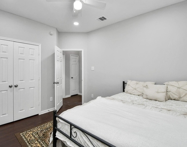 21527 Bedias Creek Drive - Photo Thumbnail 12
