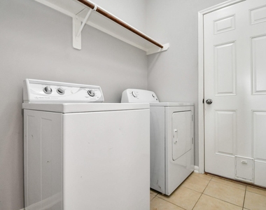 21527 Bedias Creek Drive - Photo Thumbnail 14