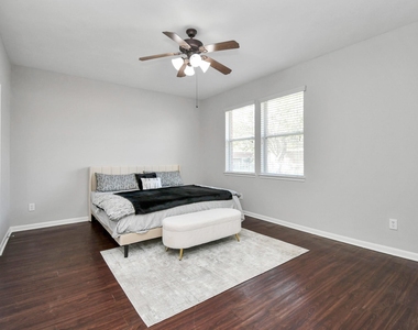 21527 Bedias Creek Drive - Photo Thumbnail 9