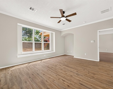 3508 Oakville Drive - Photo Thumbnail 23