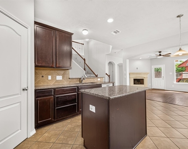 3508 Oakville Drive - Photo Thumbnail 19