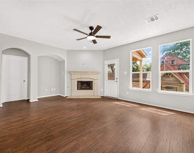 3508 Oakville Drive - Photo Thumbnail 11