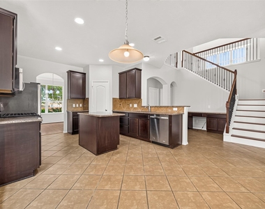 3508 Oakville Drive - Photo Thumbnail 22
