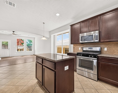 3508 Oakville Drive - Photo Thumbnail 20