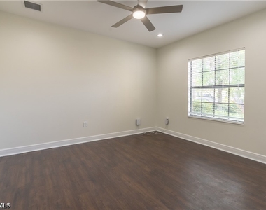 3549 Canopy Circle - Photo Thumbnail 7