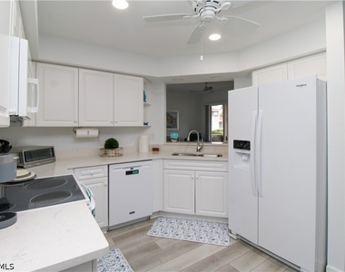25080 Peacock Lane - Photo Thumbnail 18