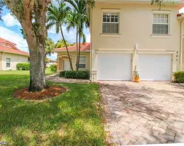 25080 Peacock Lane - Photo Thumbnail 5