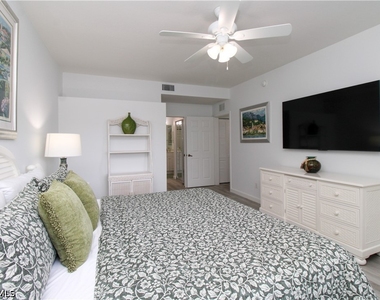 25080 Peacock Lane - Photo Thumbnail 37