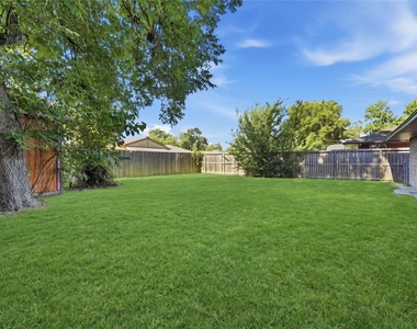 4709 Nina Lee Lane - Photo Thumbnail 29
