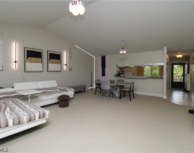 5767 Deauville Circle - Photo Thumbnail 24