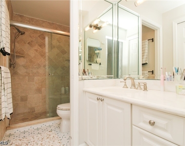 5767 Deauville Circle - Photo Thumbnail 41