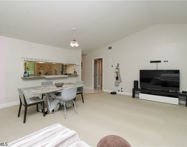 5767 Deauville Circle - Photo Thumbnail 26
