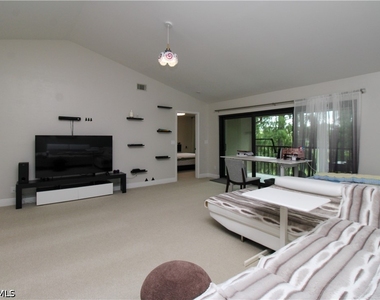 5767 Deauville Circle - Photo Thumbnail 28
