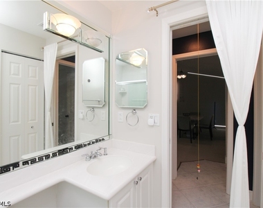 5767 Deauville Circle - Photo Thumbnail 33