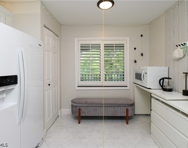 5767 Deauville Circle - Photo Thumbnail 19