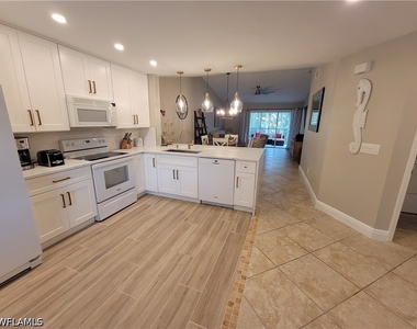 7761 Jewel Lane - Photo Thumbnail 5