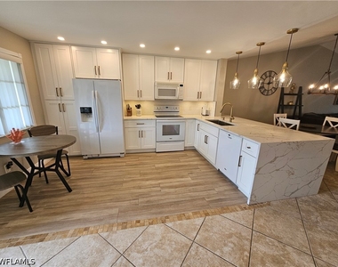 7761 Jewel Lane - Photo Thumbnail 25