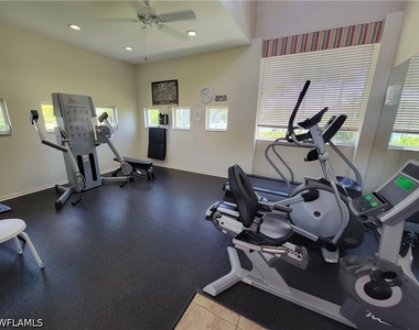 7761 Jewel Lane - Photo Thumbnail 15
