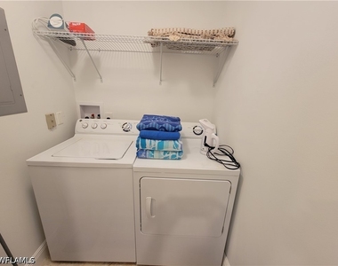 7761 Jewel Lane - Photo Thumbnail 8