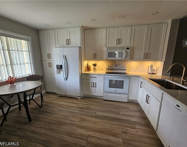 7761 Jewel Lane - Photo Thumbnail 28