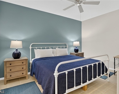 3820 Sawgrass Way - Photo Thumbnail 16