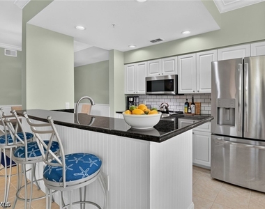3820 Sawgrass Way - Photo Thumbnail 7