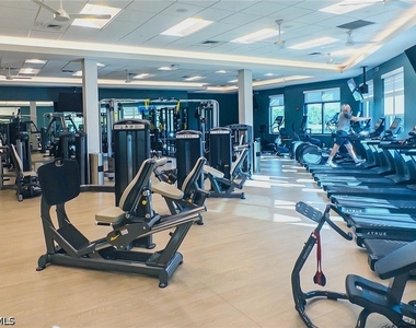 3820 Sawgrass Way - Photo Thumbnail 27