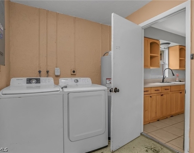 13343 Second Street - Photo Thumbnail 20