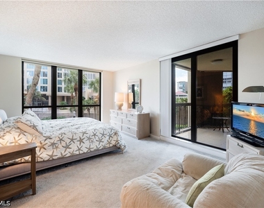 4551 Gulf Shore Boulevard N - Photo Thumbnail 19