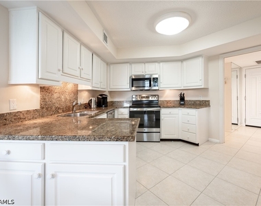 4551 Gulf Shore Boulevard N - Photo Thumbnail 18