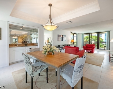 4551 Gulf Shore Boulevard N - Photo Thumbnail 11