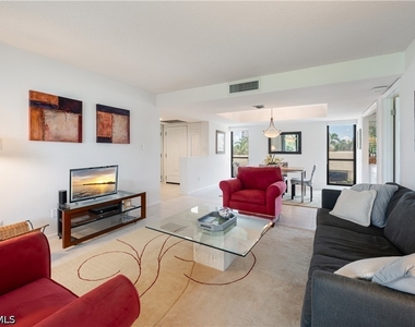 4551 Gulf Shore Boulevard N - Photo Thumbnail 10