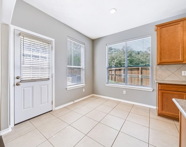 23411 W Pine Ivy Lane - Photo Thumbnail 22