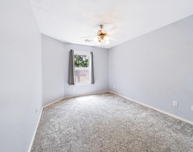 23411 W Pine Ivy Lane - Photo Thumbnail 34