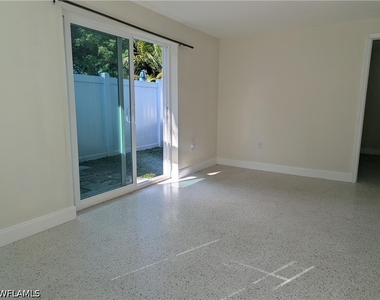 178 Evergreen Road - Photo Thumbnail 1