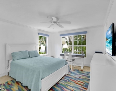 376 3rd Street S - Photo Thumbnail 13