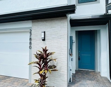 27880 Radiant Court - Photo Thumbnail 1