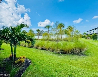 27880 Radiant Court - Photo Thumbnail 22
