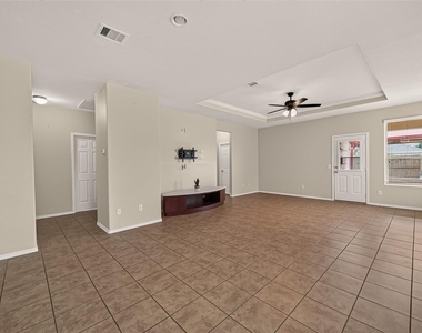 5830 Acacia Rose Court - Photo Thumbnail 6