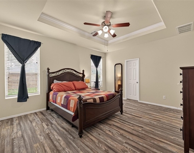 5830 Acacia Rose Court - Photo Thumbnail 26