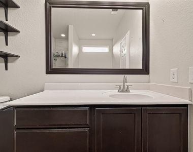 5830 Acacia Rose Court - Photo Thumbnail 31