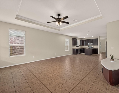 5830 Acacia Rose Court - Photo Thumbnail 10