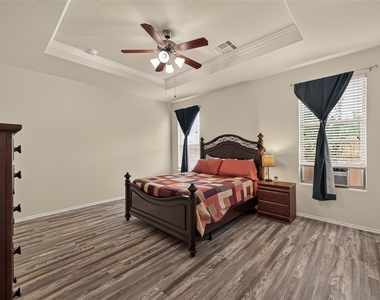 5830 Acacia Rose Court - Photo Thumbnail 27
