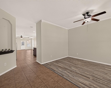5830 Acacia Rose Court - Photo Thumbnail 2