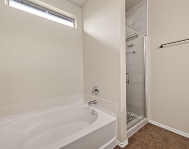 5830 Acacia Rose Court - Photo Thumbnail 29