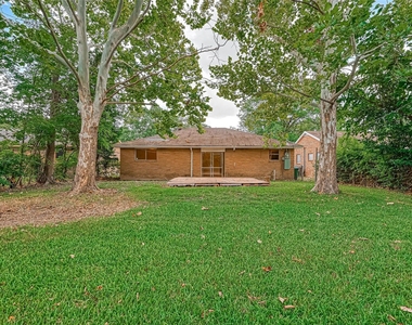 14427 Campden Hill Road - Photo Thumbnail 11