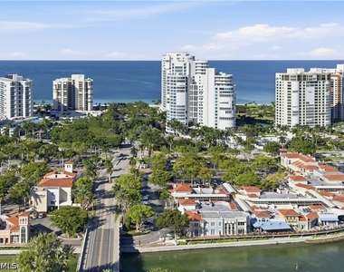 4151 Gulf Shore Boulevard N - Photo Thumbnail 2
